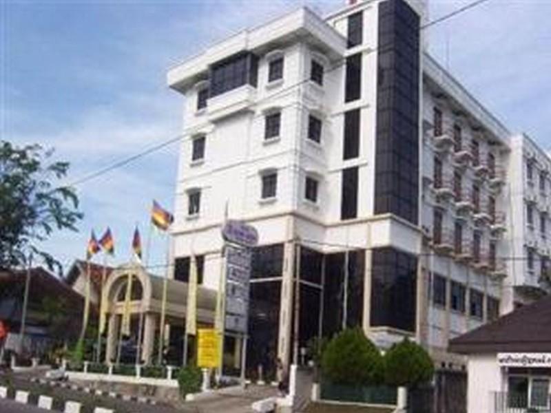 Hotel Bumi Asih Padangsidimpuan Batubelubang Eksteriør bilde